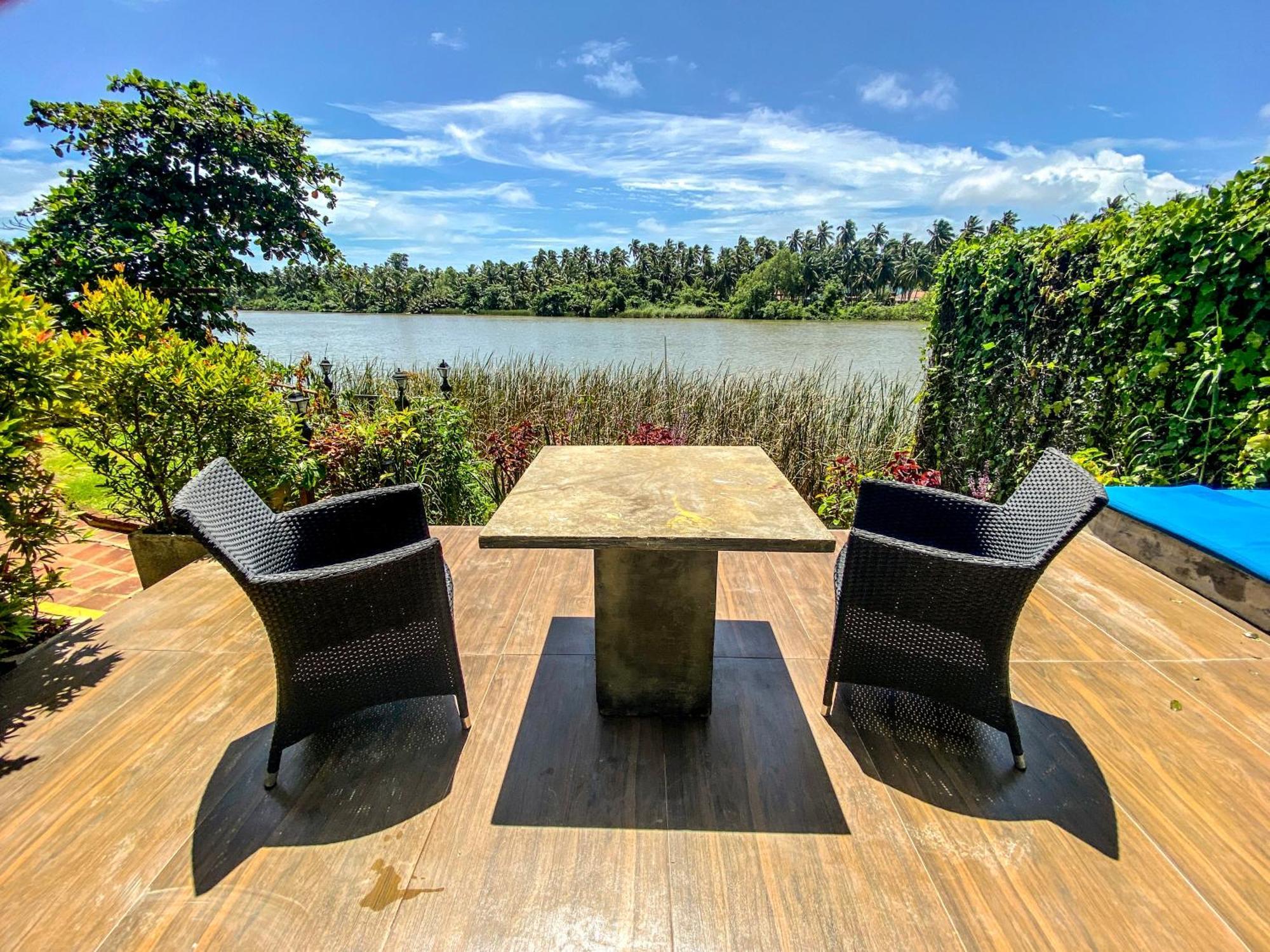 Waterland Hotell Negombo Exteriör bild